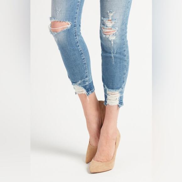 Good American Good Waist Crop Ripped With Chewed Hem Women's Jeans - Size: 0/25 - Picture 2 of 16